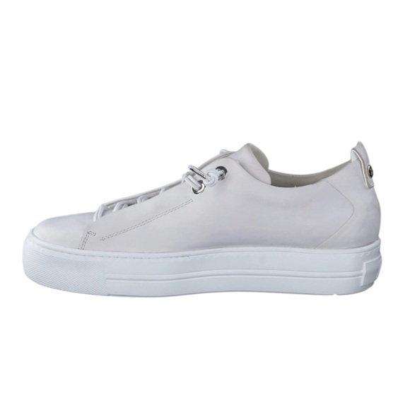Ivory nubuk Leather Sneakers. US 7 New. - Picture 8 of 12